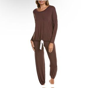 NWT Hale Bob Slouchy 2-Piece Pajama
Set Loungewear small and medium available
